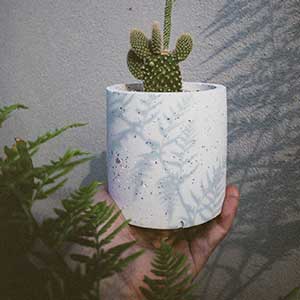 listing gallery item
