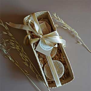 listing gallery item