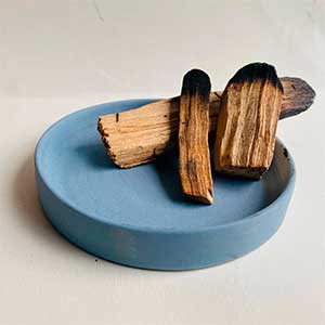 listing gallery item