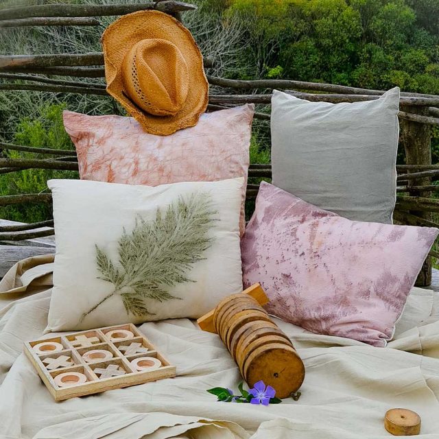 ALMOHADONES